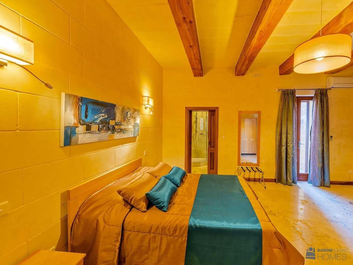 The Almonds Luxury Villa San Lawrenz Екстериор снимка
