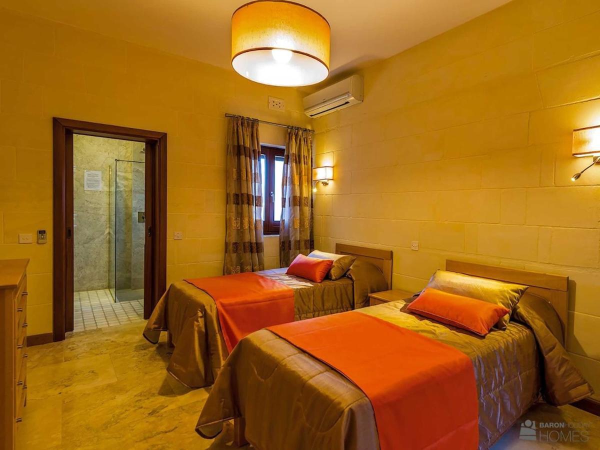 The Almonds Luxury Villa San Lawrenz Екстериор снимка